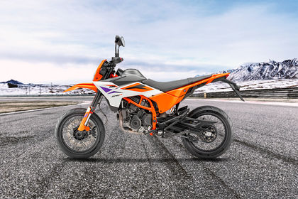 KTM 390 SMC R Side Profile View (Left)
