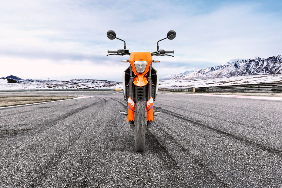 KTM 390 SMC R image 2