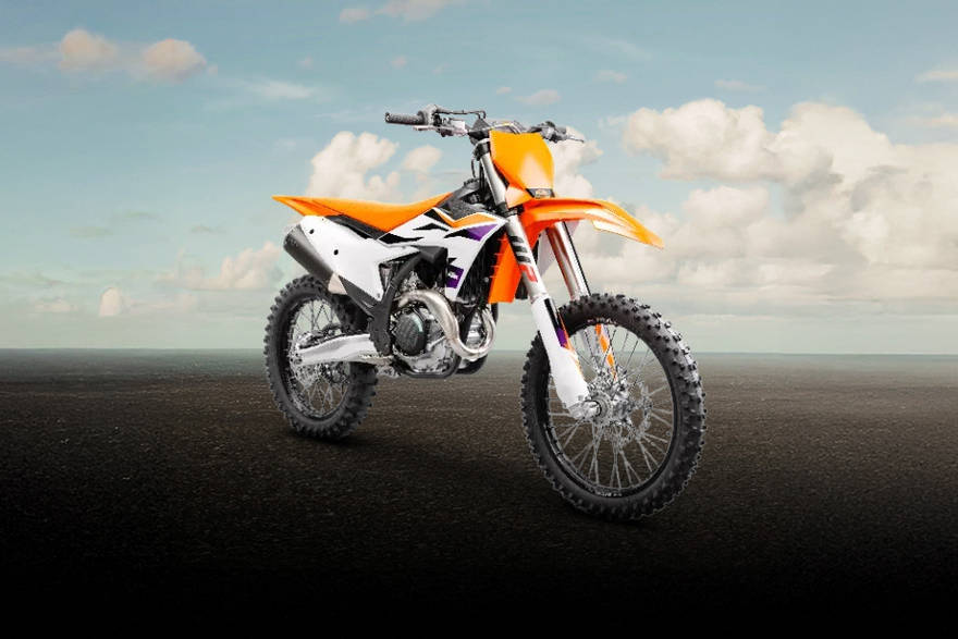 KTM 450 SX-F Front Right View