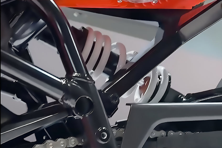 KTM E-Duke image 10
