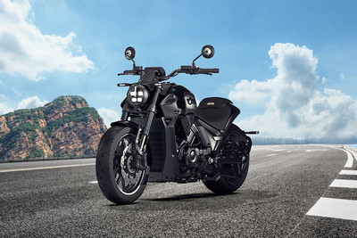 MBP C1002V Front Left Quarter View