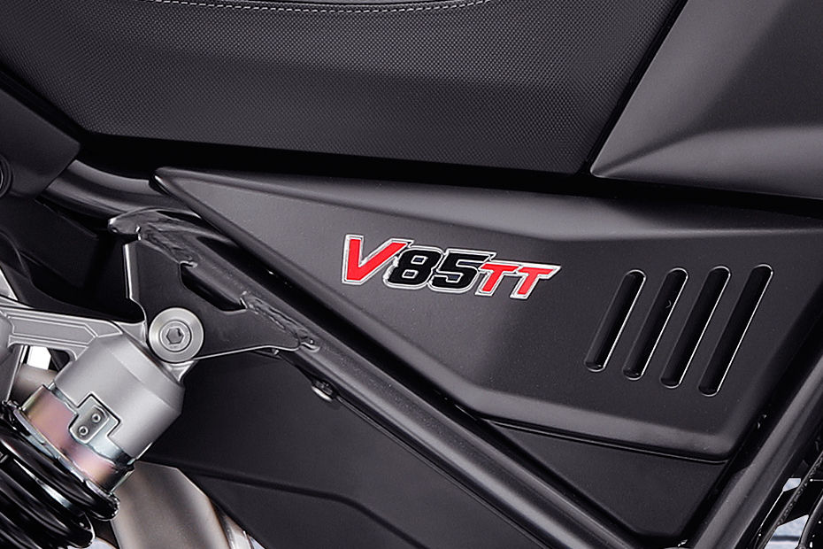 Moto Guzzi V85 TT image 7