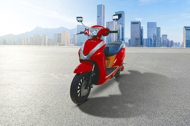 MX Moto MG Pro Front Left Quarter View