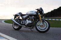 Norton Commando 961 Cafe Racer Colors