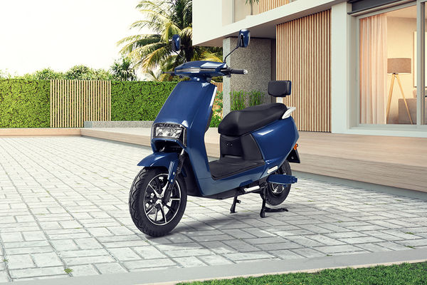 Odysse Electric V2 Front Left Quarter View Odysse Electric V2 Front Left Quarter View