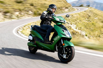 Okaya Faast F2B Riding: Front Right Quarter View Okaya Faast F2B Riding: Front Right Quarter View