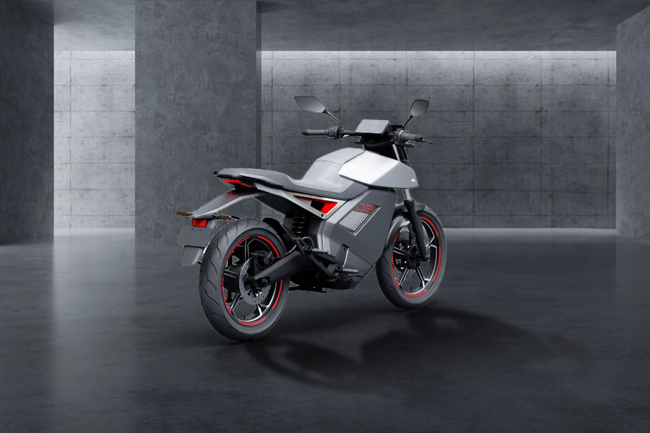 OLA Roadster image 7