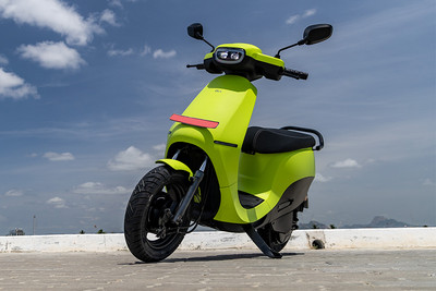 Ola S1 Air Front Left Quarter View