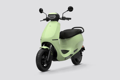 Ola S1 Z Front Left Quarter View
