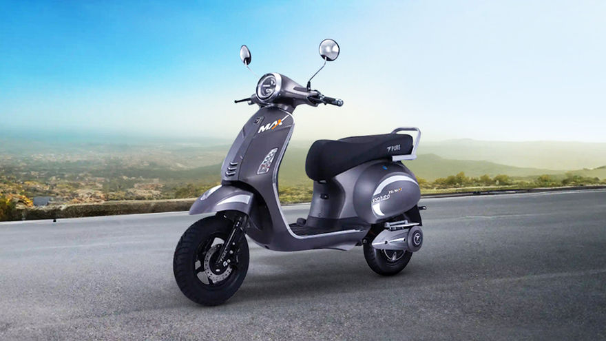PURE EV Epluto 7G Max Side Profile View (Right)