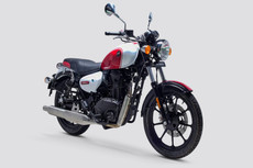 क्यूजे मोटर एसआरसी 500 Mileage