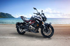 Mileage of QJ Motor SRK 400