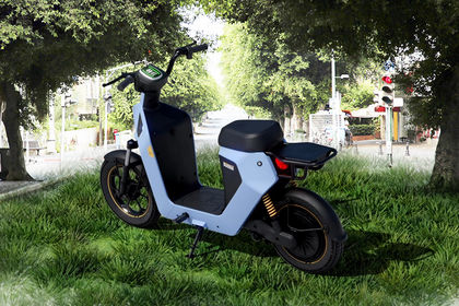 Revamp Moto RM Buddie 25 Rear Left Three Quarter View Revamp Moto RM Buddie 25 Rear Left Three Quarter View