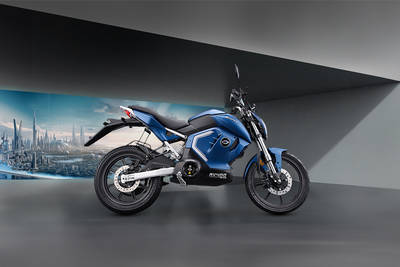 Revolt RV400 BRZ दाईं ओर का दृश्य