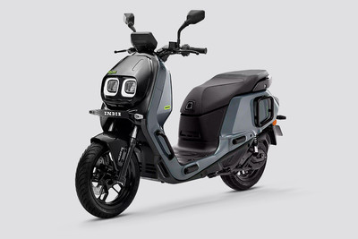 River Indie Front Left Quarter View