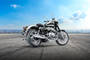 Royal Enfield Classic 650 पीछे का दाईं ओर दृश्य