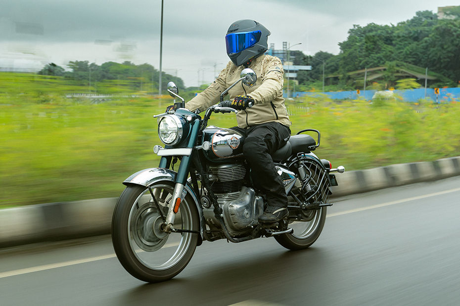 Royal Enfield Classic 350 Riding: Front Left Quarter View