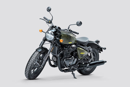 Royal Enfield Shotgun 650 Front Left Quarter View Royal Enfield Shotgun 650 Front Left Quarter View