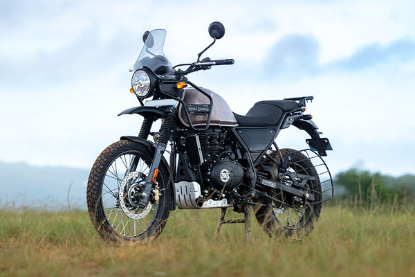 Royal Enfield Himalayan 440 Front Left Quarter View