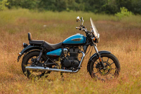 Royal Enfield Meteor 350 Left Side View