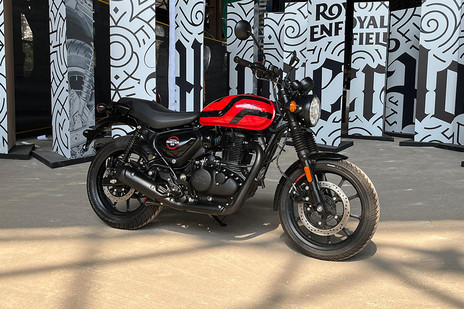 Launch Bullet 250cc Bike Royal Enfield Classic Price, Specs