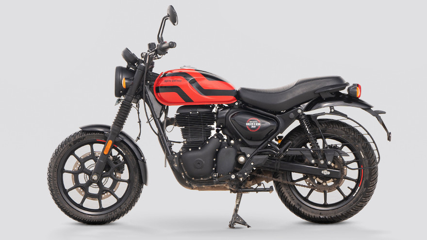 Royal Enfield Hunter 350 Side Profile View (Left)