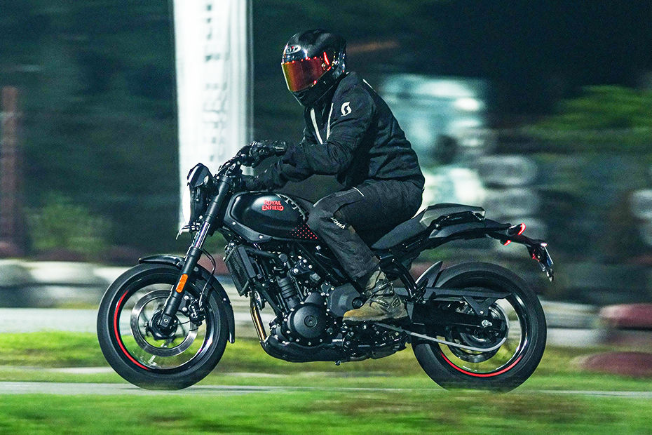 Royal Enfield Guerrilla 450 image 12