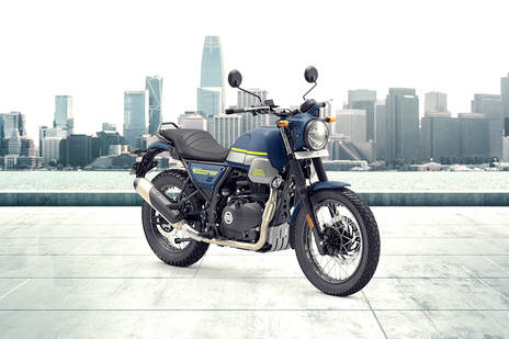 Royal Enfield Scram 411 Blazing Black And Skyline Blue