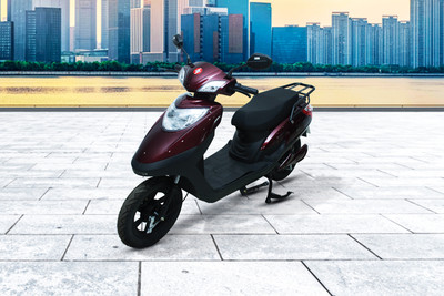 Shema Zoom Front Left Quarter View