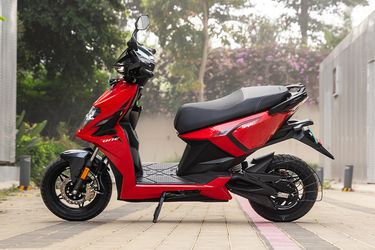 Simple One Side Profile View (Left)
