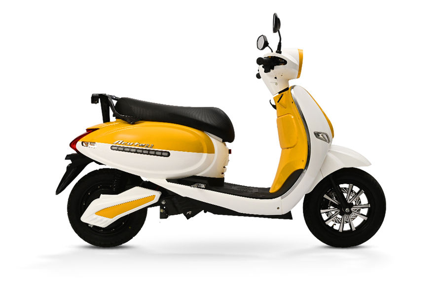 Yellow White Yellow White