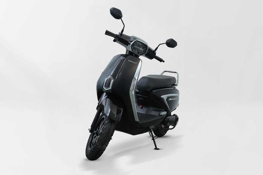 Sokudo Select Front Left View