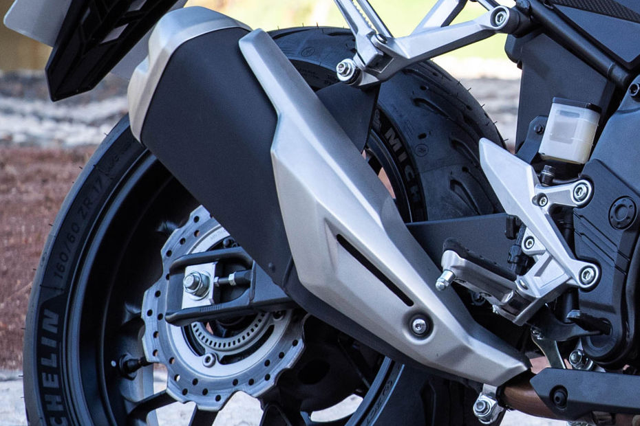Honda CB500F image 11