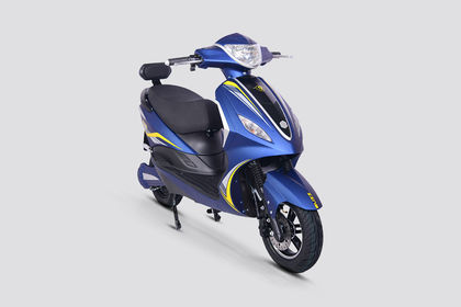 Stella Moto BUZZ Front Right Quarter View Stella Moto BUZZ Front Right Quarter View