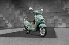 एक्सेस 125 Metallic Mat Black No 2 Ykv