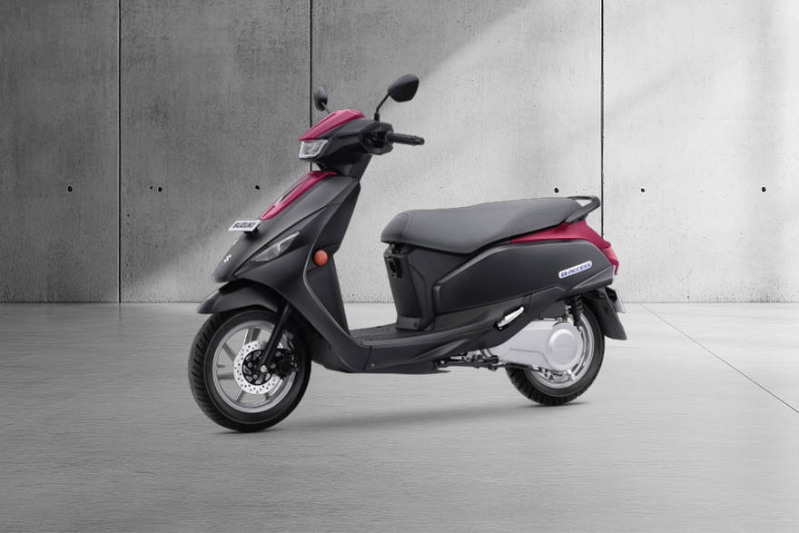 Suzuki e Access Images, e Access Photos & 360 View