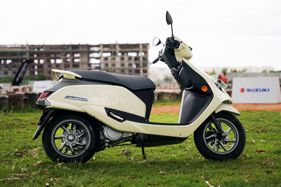 Suzuki E Access image 7