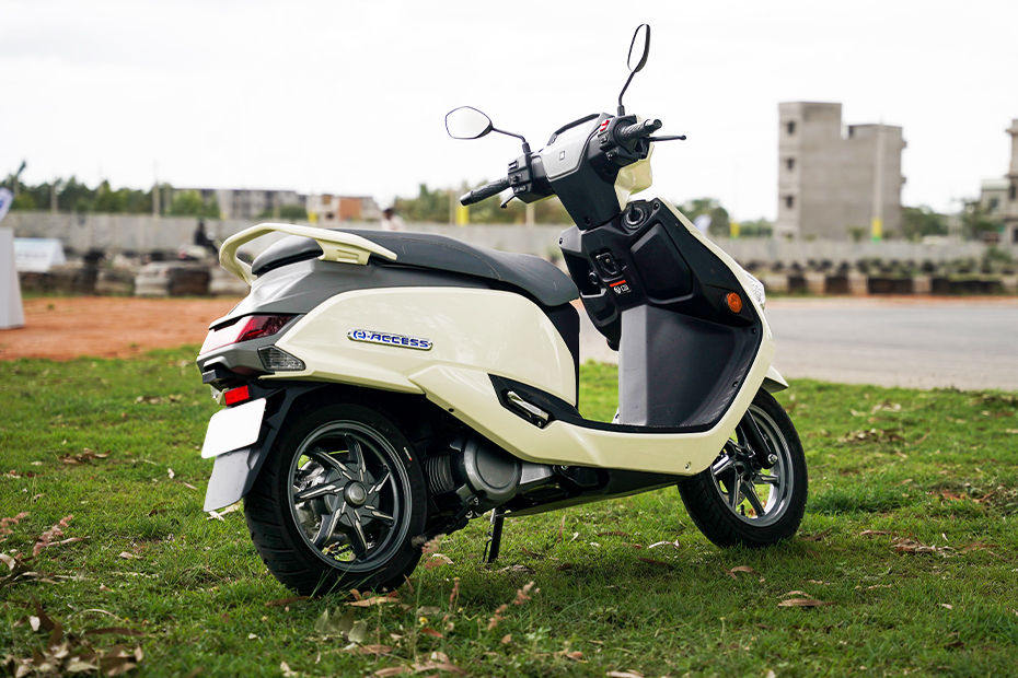 Suzuki E Access image 6