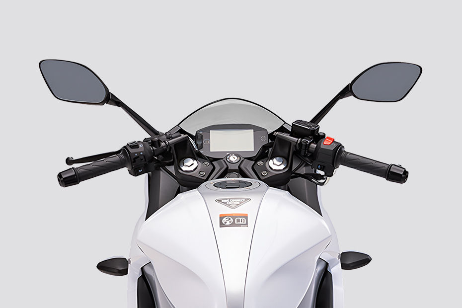 Suzuki Gixxer SF 250 image 12