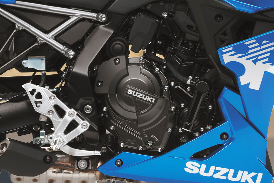 Suzuki GSX-8R image 7