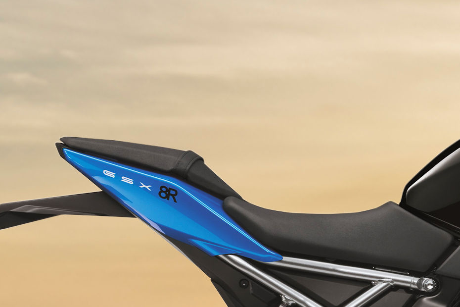 Suzuki GSX-8R image 6