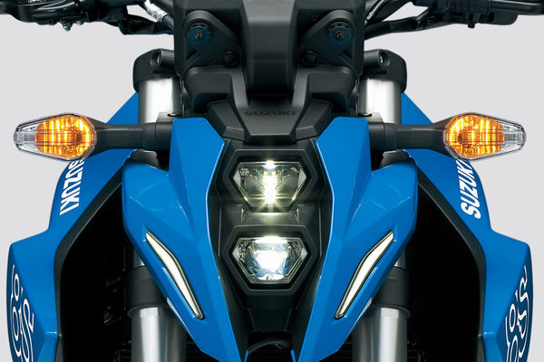 Suzuki GSX-8S Headlamp