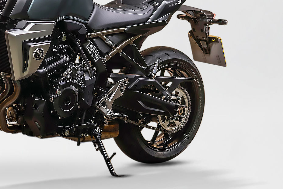 Suzuki GSX-8T image 9
