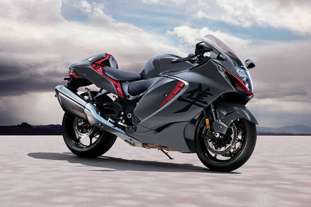 Suzuki Hayabusa Front Right View