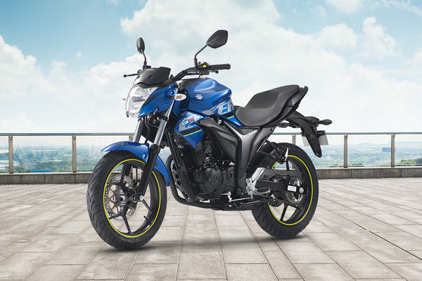 Suzuki Gixxer (2014-2018) Front Left Quarter View