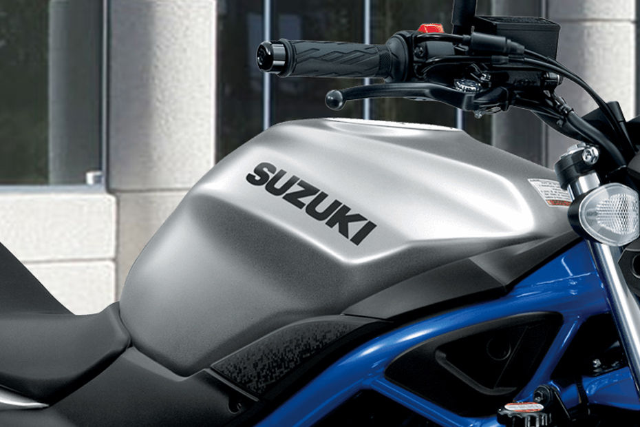 Suzuki SV650 image 8