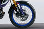 Suzuki V-Strom 800 DE सामने टायर का दृश्य