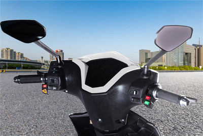 Thunderbolt EZ Handlebar