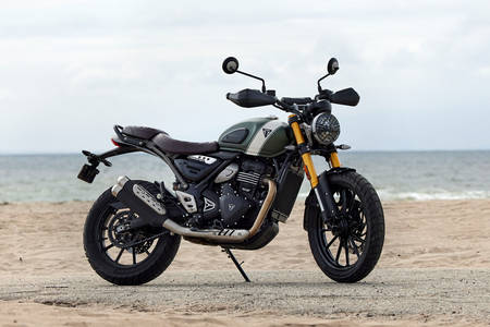 Triumph Scrambler 400 X Right Side View