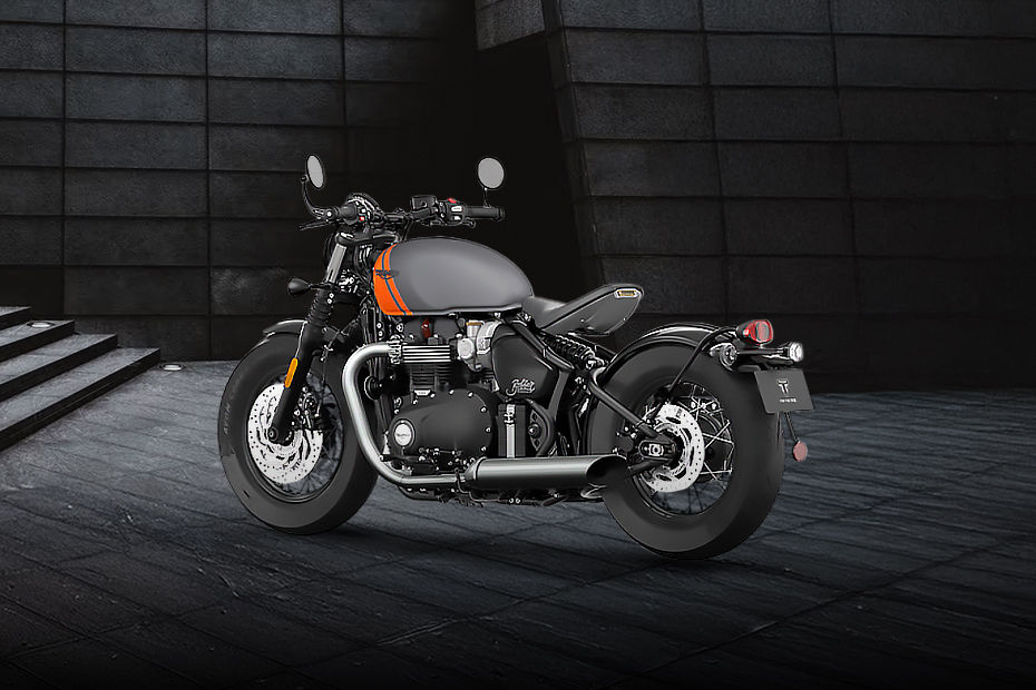 Triumph Bonneville Bobber image 5